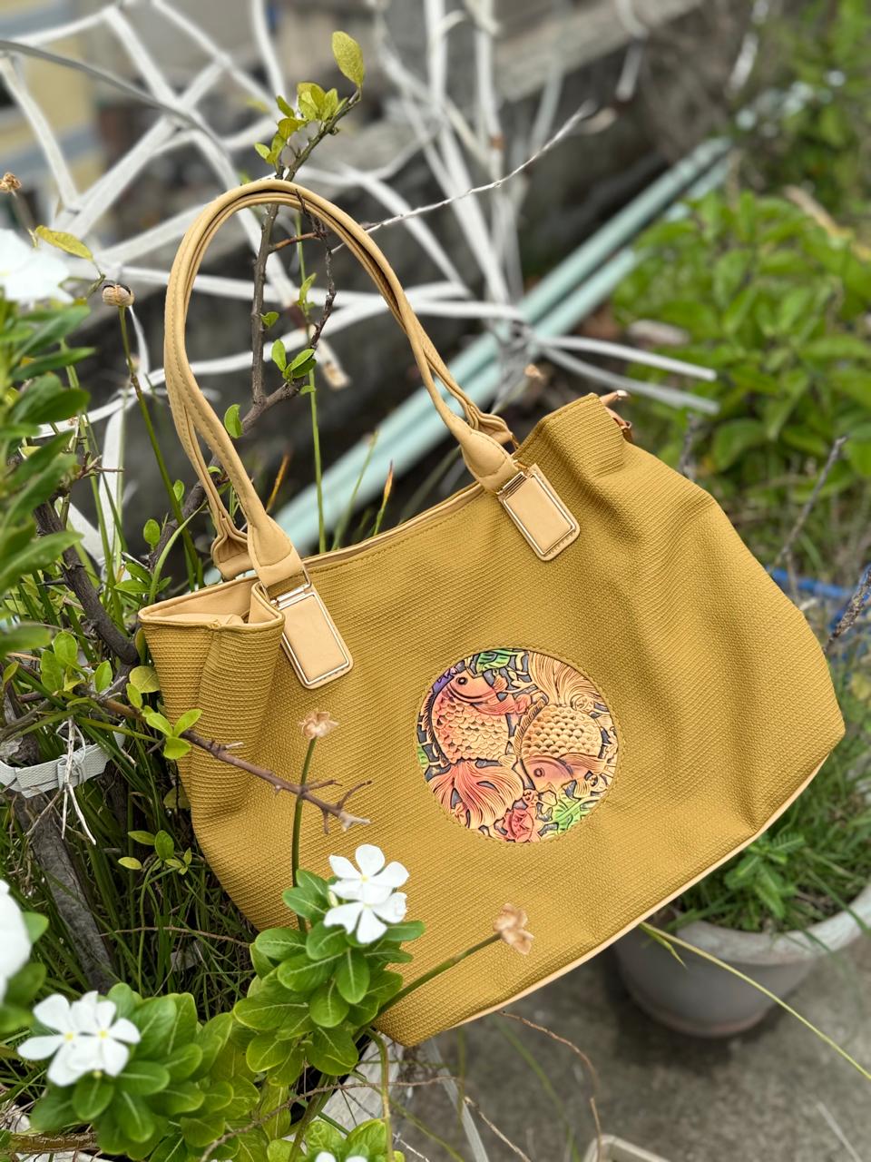 Mustard Fish Design Women's Handbag – Trendy Statement Shoulder Bag